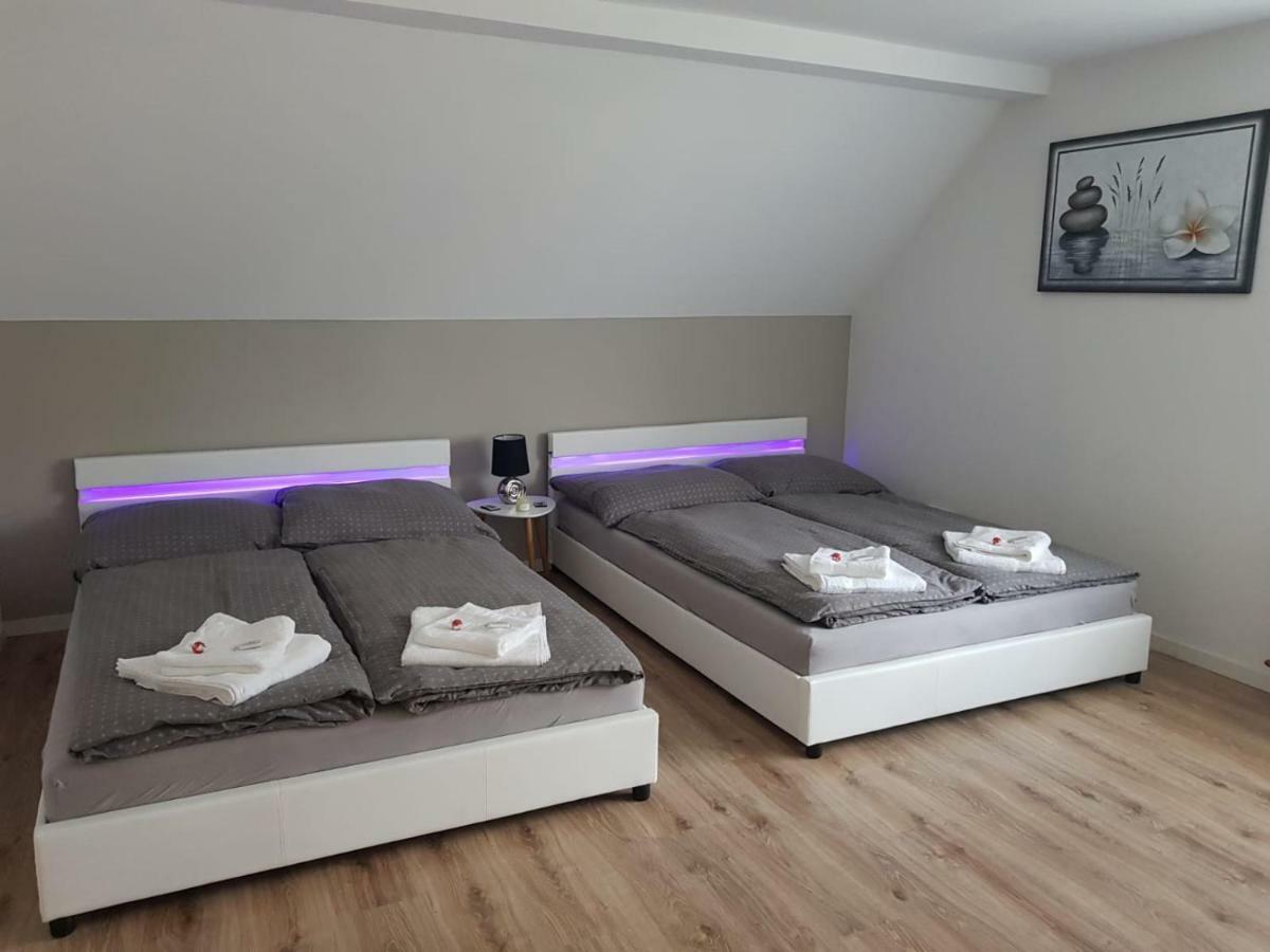 Aresko-Apartments Vidnava Buitenkant foto